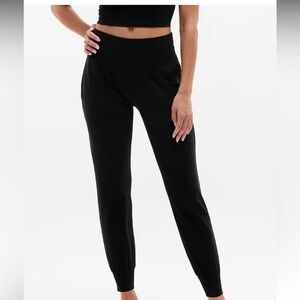 Athleta Salutation Jogger